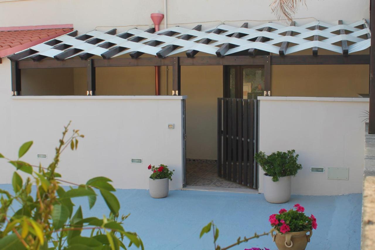 Casa Vacanze Natali-Stella Порто-Чезарео Экстерьер фото